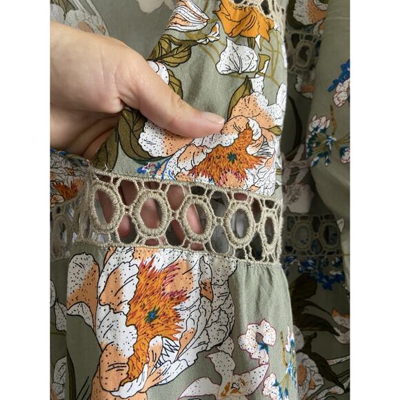 Women's Lascana Flowy Flared Sleeve Shirt Dress Sage Green Floral Size 12/14 - Picture 3 of 8